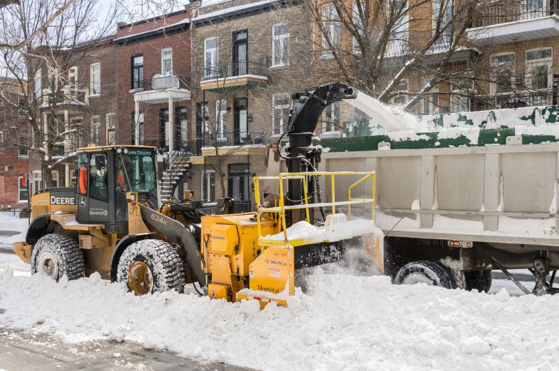 spade snow removal